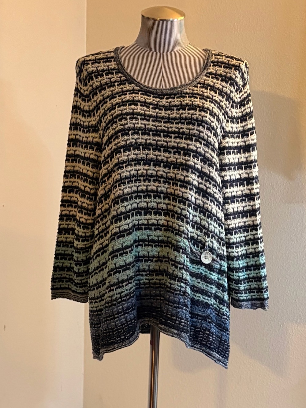 JM Collection Navy, Cream and Teal Textured Knit Scoopneck Sweater
